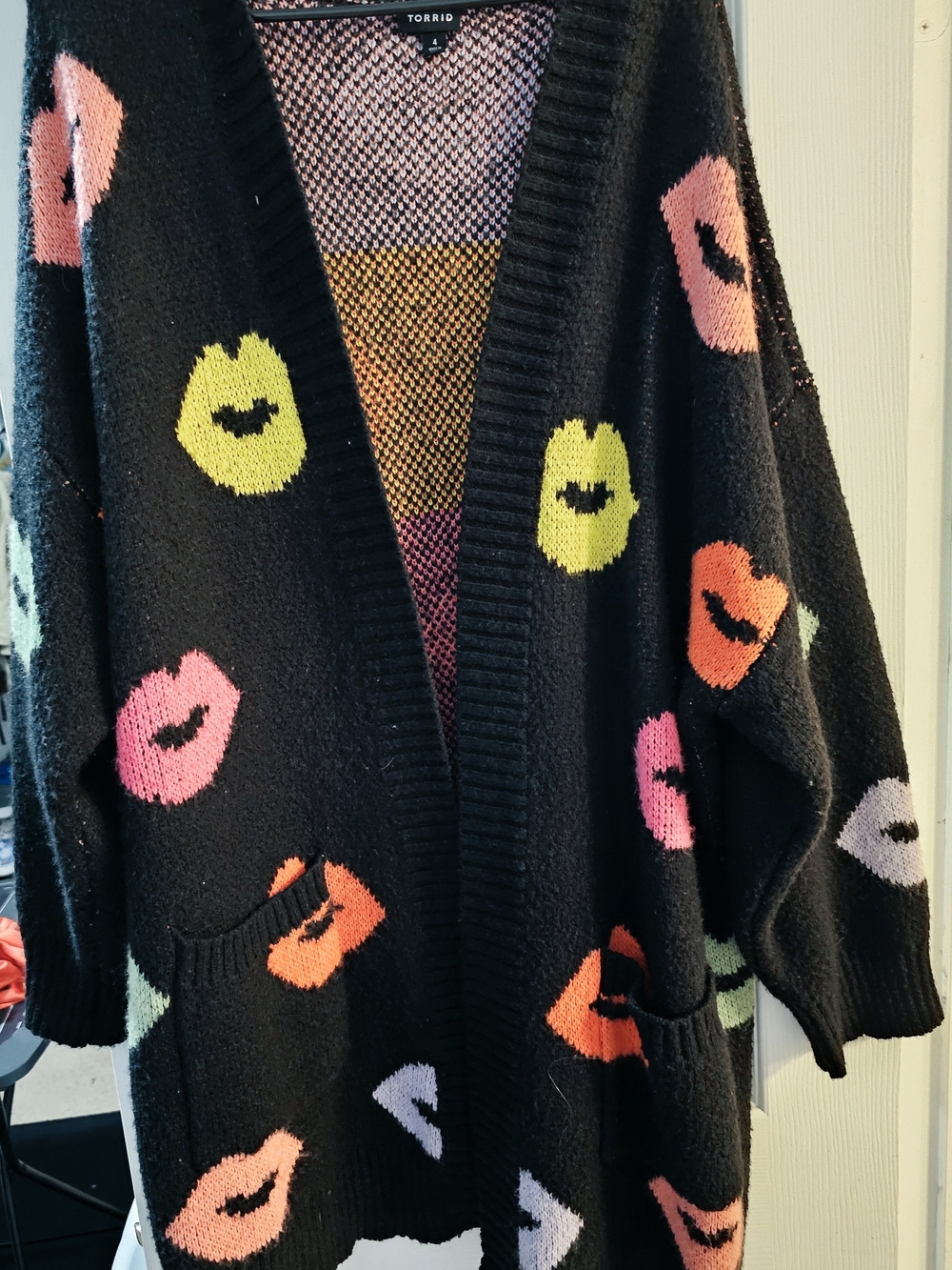 torrid Black Open-Front Cardigan with Multicolor Lip Print